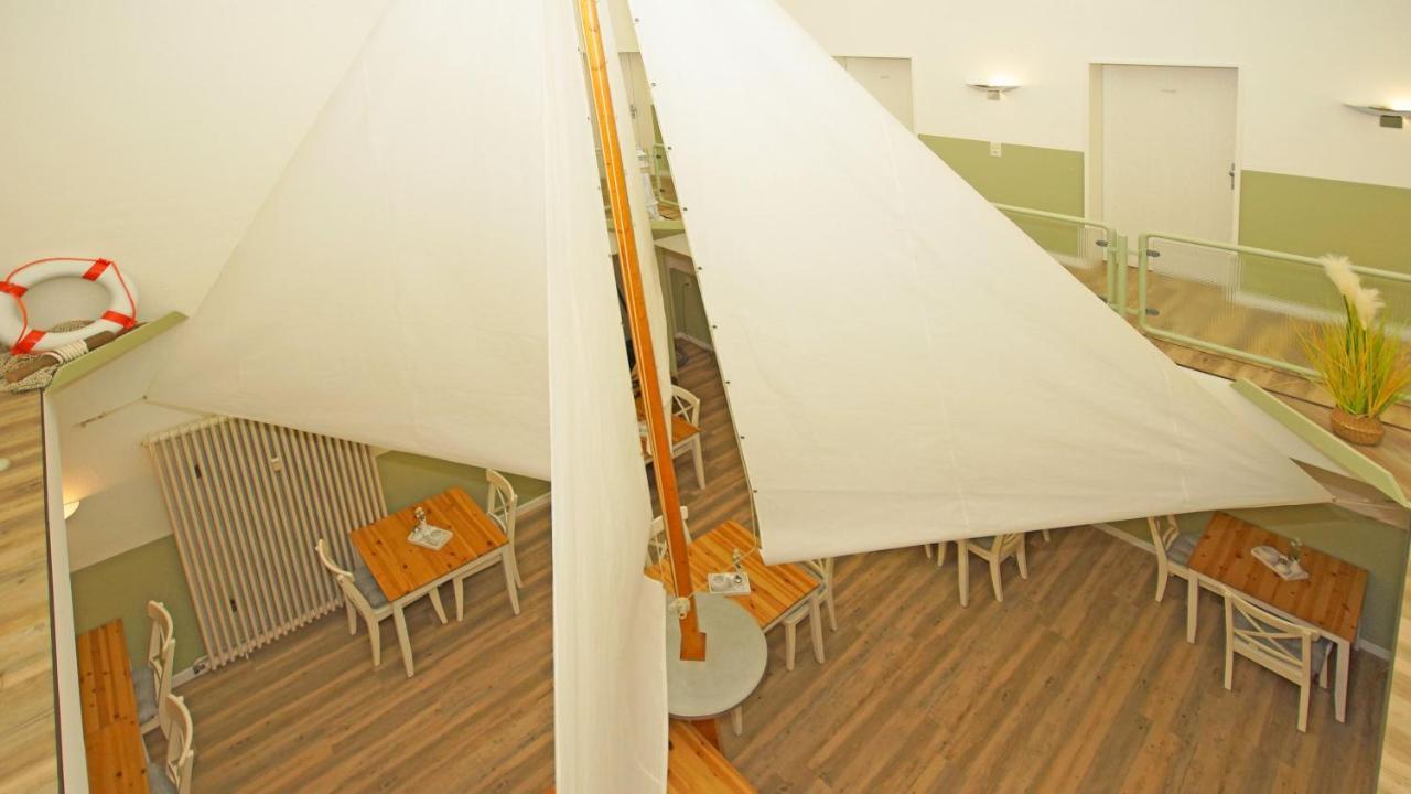 F-1010 Strandhaus Moenchgut Bed&Breakfast Dz 37 Strandnah, Inkl Fruehstueck Lobbe Zewnętrze zdjęcie